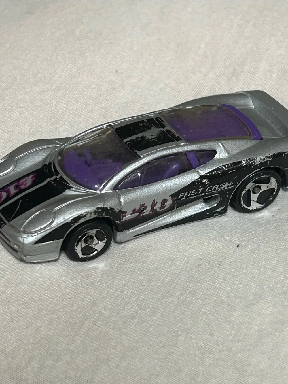 Vintage Hot Wheels 1992 Jaguar XJ220 Silver Fast Cash Dash 4 Cash Car